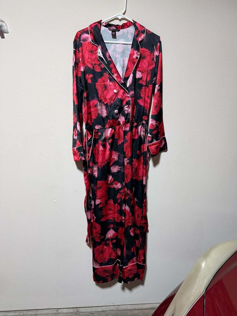 Victoria's Secret Satin One Piece Floral Luxe Jumpsuit Pajamas Red Roses